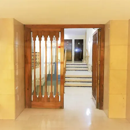 Bonito Y Acogedor Piso En Centro Rambla אליקאנטה